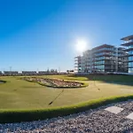 Daire In The Beautiful Bayline Building - - Pool - Gym - - Pargo By Bedzy Armação de Pêra