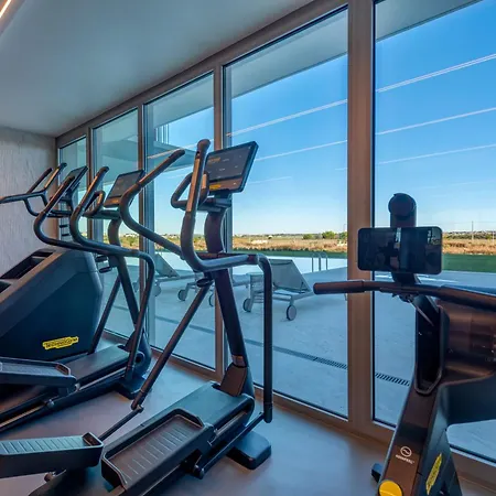 In The Beautiful Bayline Building - - Pool - Gym - - Pargo By Bedzy * Armação de Pêra